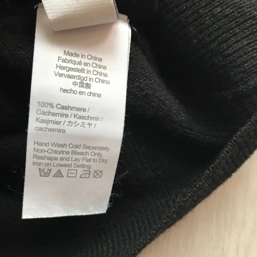 J CREW BLACK CASHMERE CARDIGAN BUTTON V NECK MENS MEDIUM